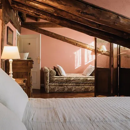 El Secreto De Los Tres Holiday home Segovia